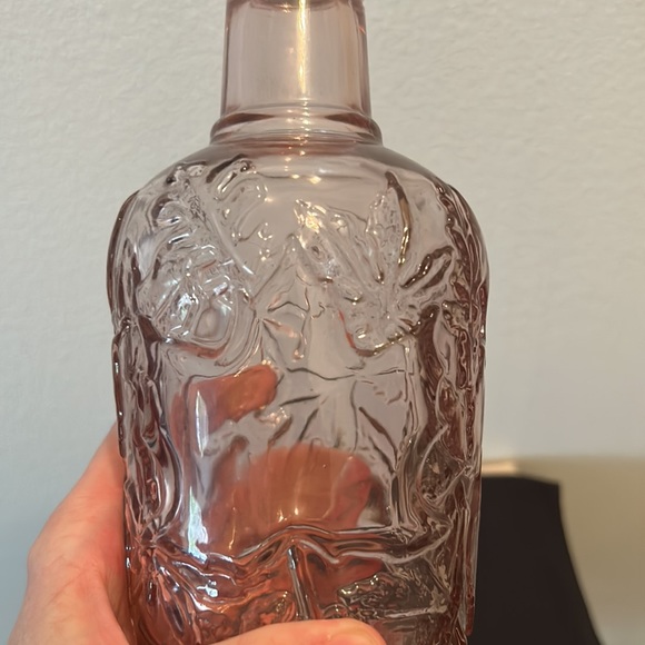 Vintage, Libbey, Pink Floral embossed Decanter. 8” H - Picture 6 of 12